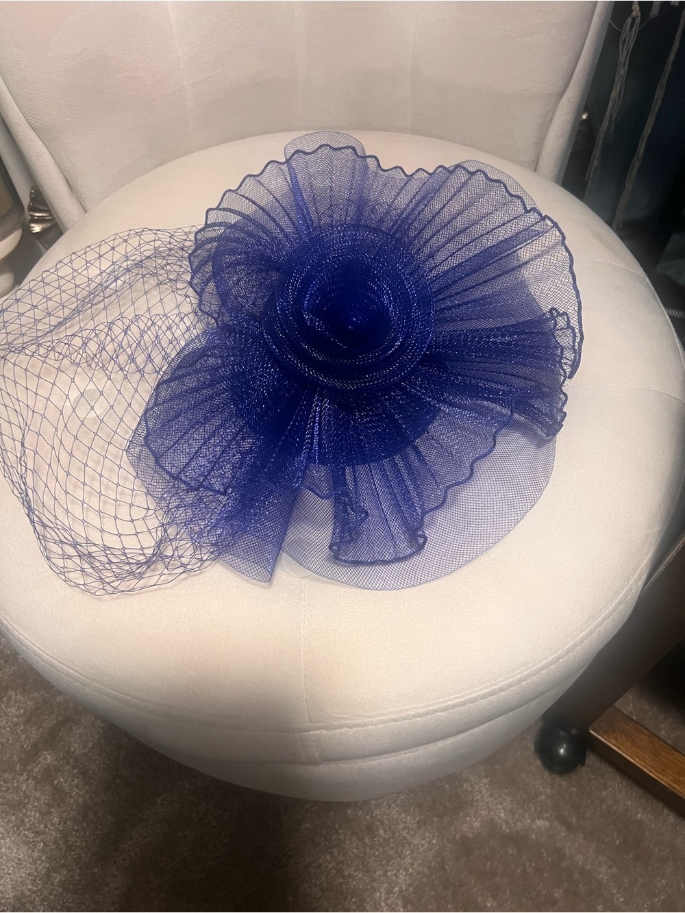 Elegant Navy Blue Fascinator Hat with Veil